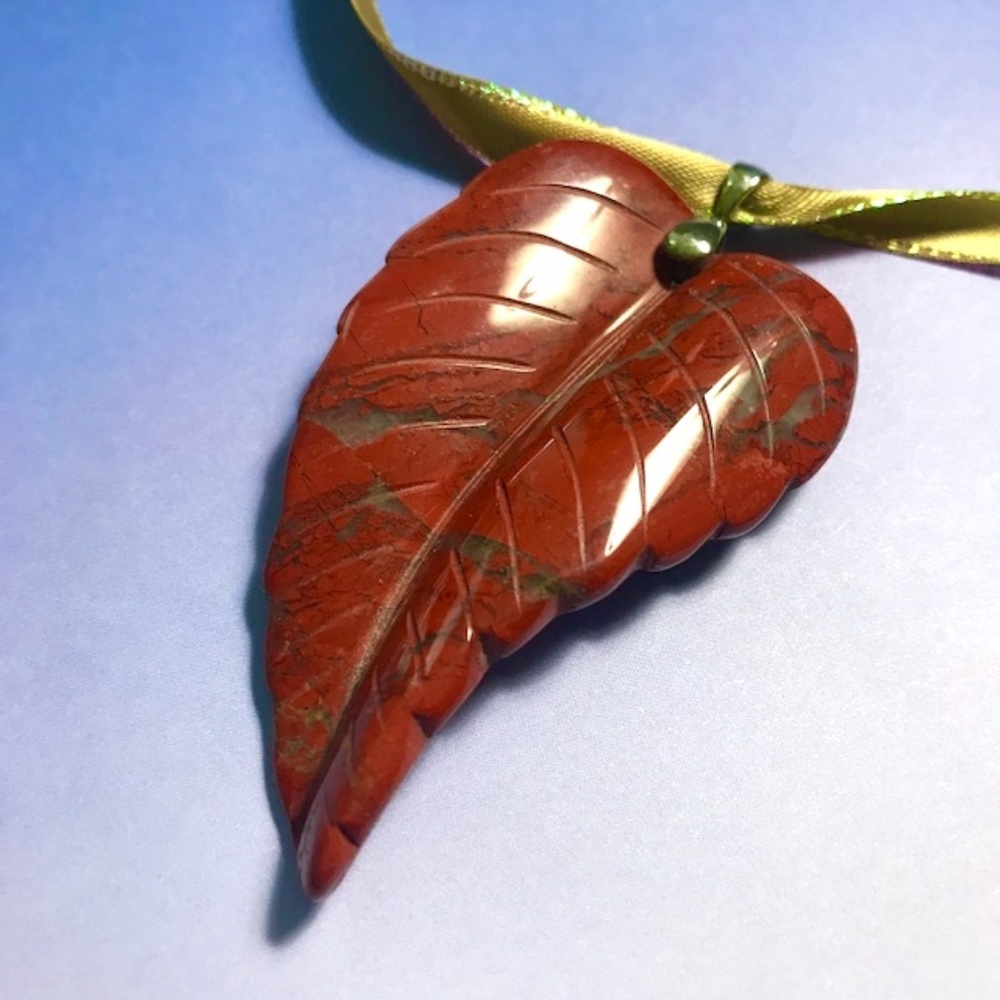 Autumn Leaf Pendant in Carnelian-Obsidian-Rust Color